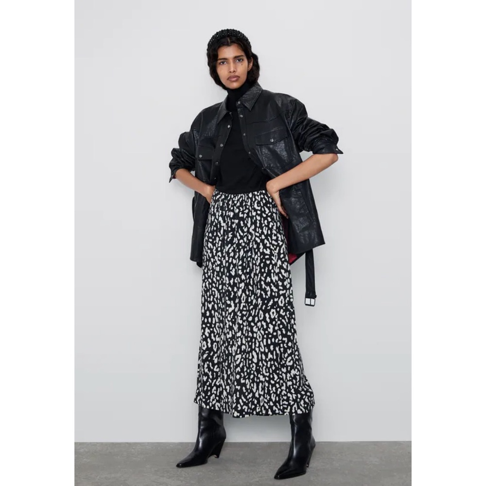 ZARA Animal Print Split Midi Skirt Size Medium